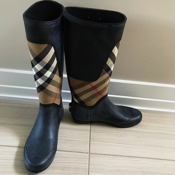 Burberry | Shoes | Burberry Womens 